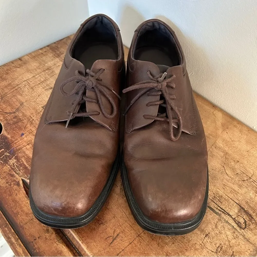 Rockport 10.5 Wide Brown Leather Derby Dress Shoes Classic Business Casual Event